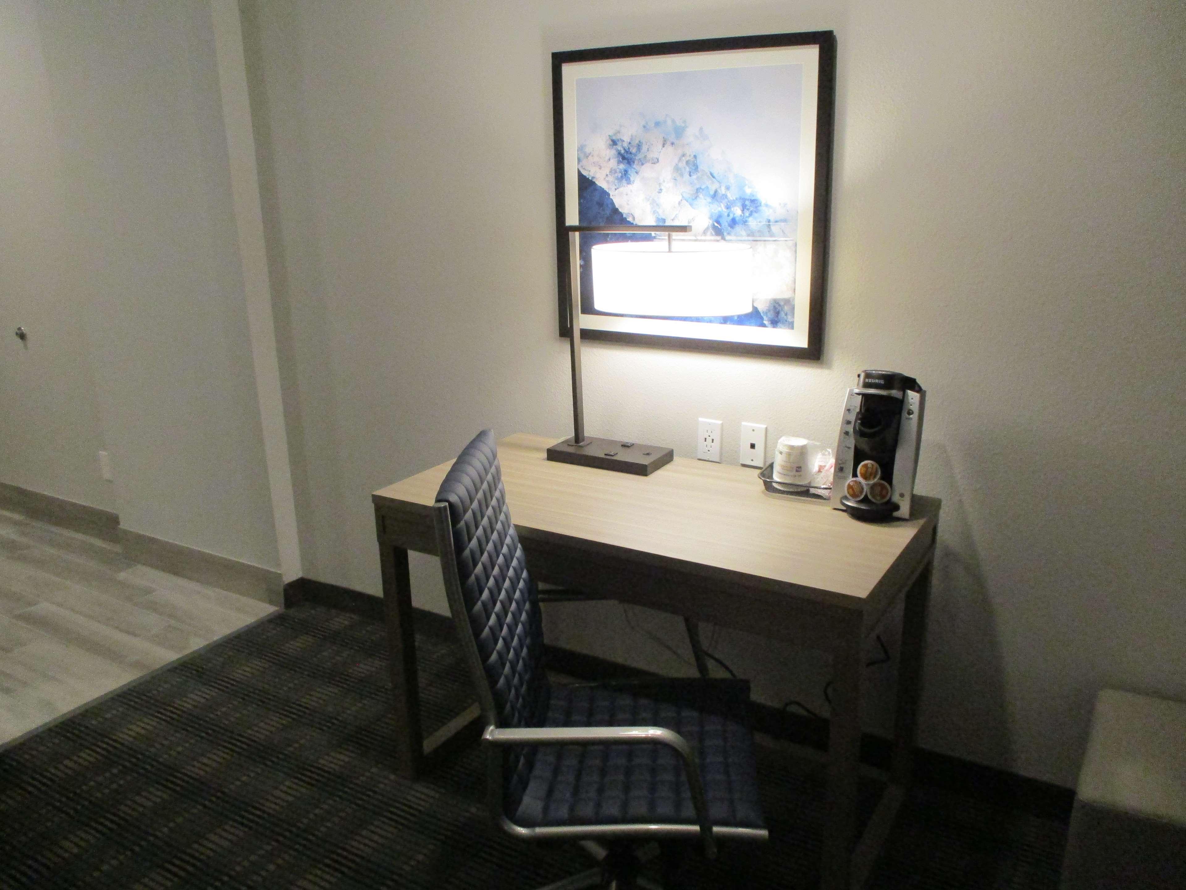 Best Western Plus Wills Point エクステリア 写真