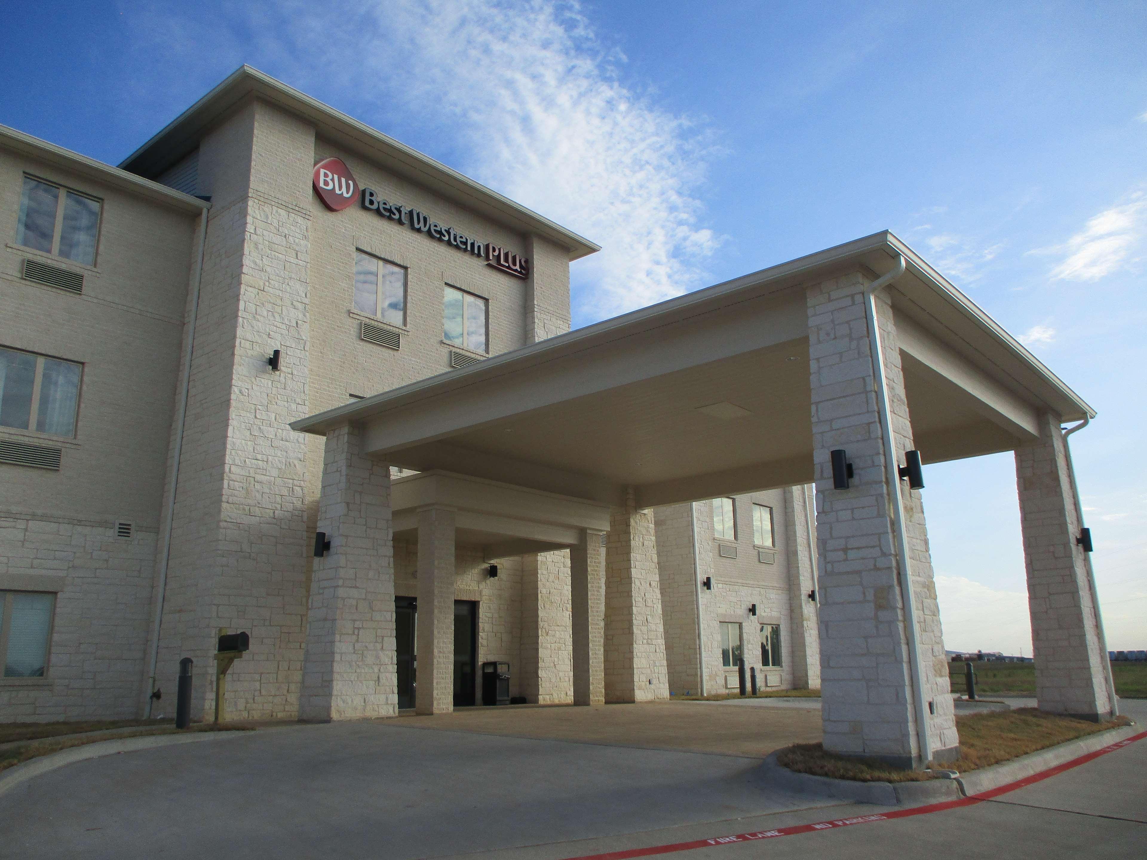 Best Western Plus Wills Point エクステリア 写真